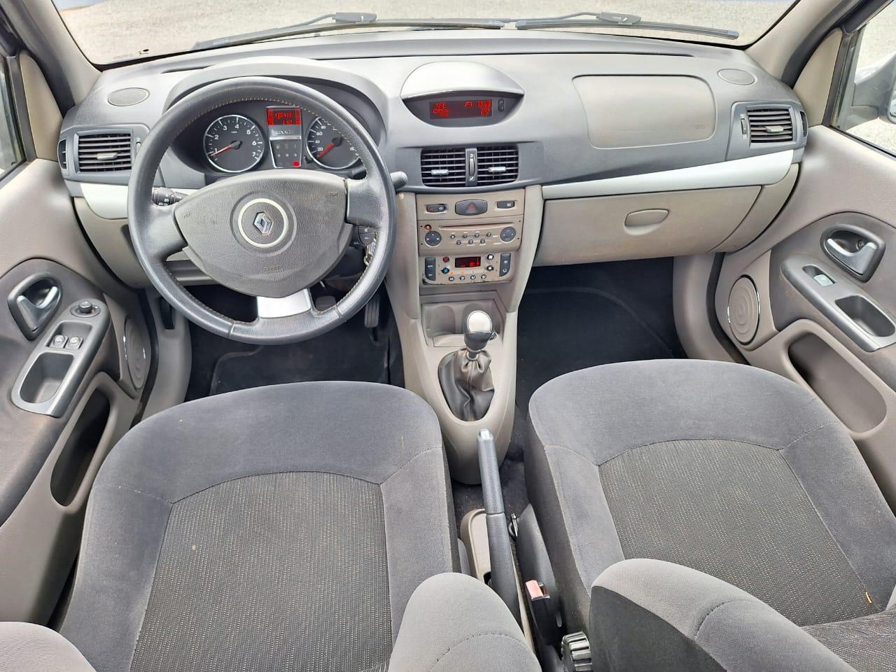 RENAULT SYMBOL