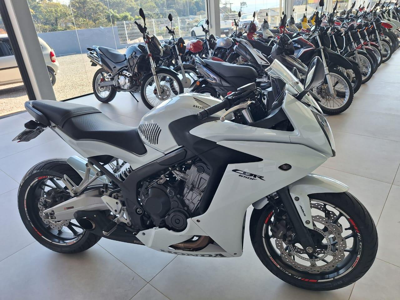 HONDA CBR 650F