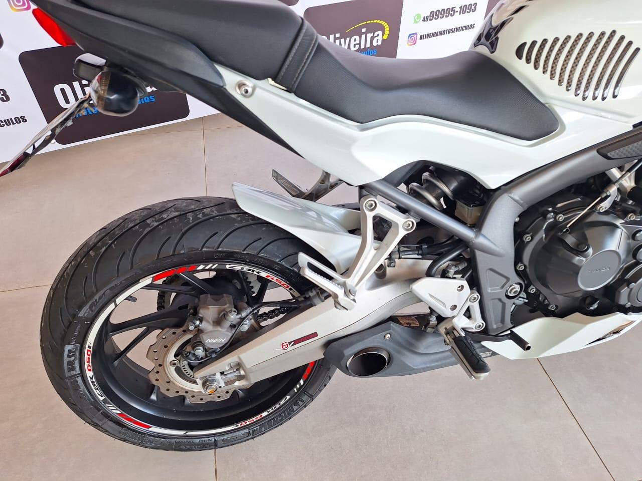 HONDA CBR 650F